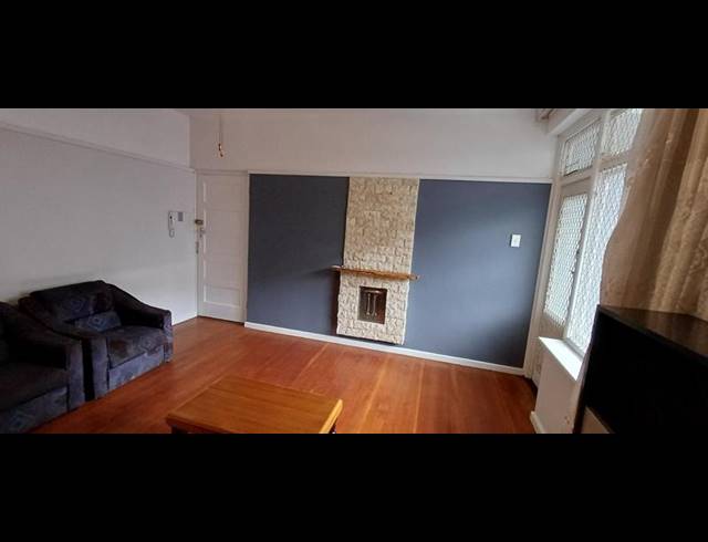 2 BEDROOM PROPERTY TO RENT IN WOODSTOCK